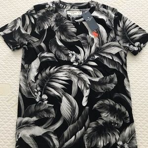 Abercrombie & Fitch brand new boy’s t-shirt